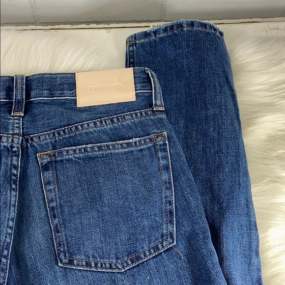 Everlane NWT Relaxed Straight Leg Distressed Jeans - Picture 13 of 16